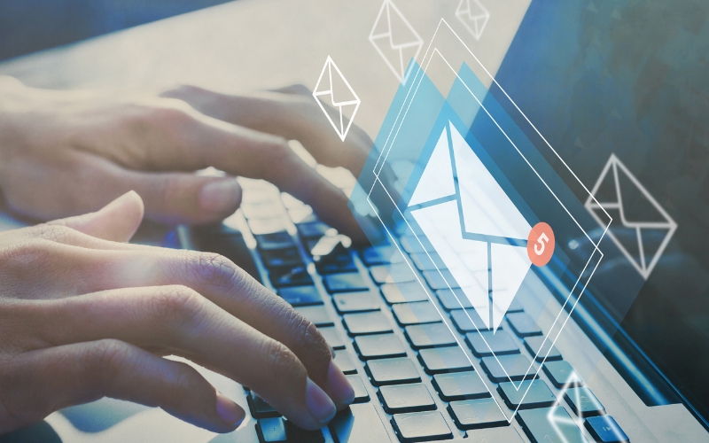 Khôi phục qua email