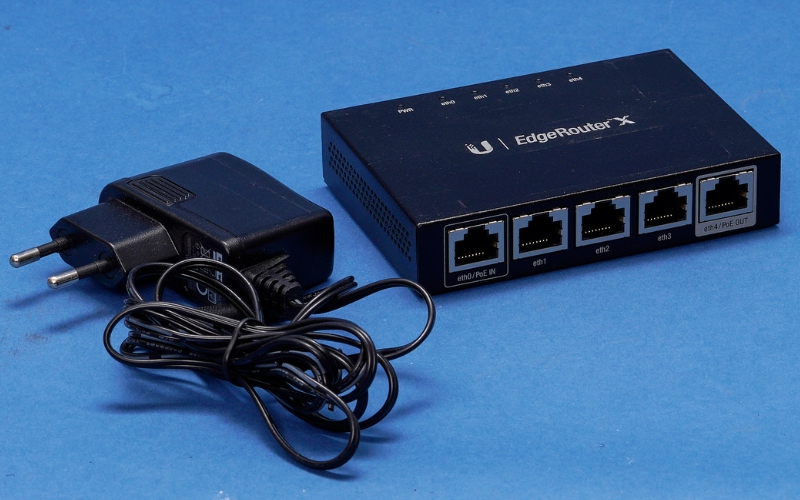 Edge Router (Router biên)
